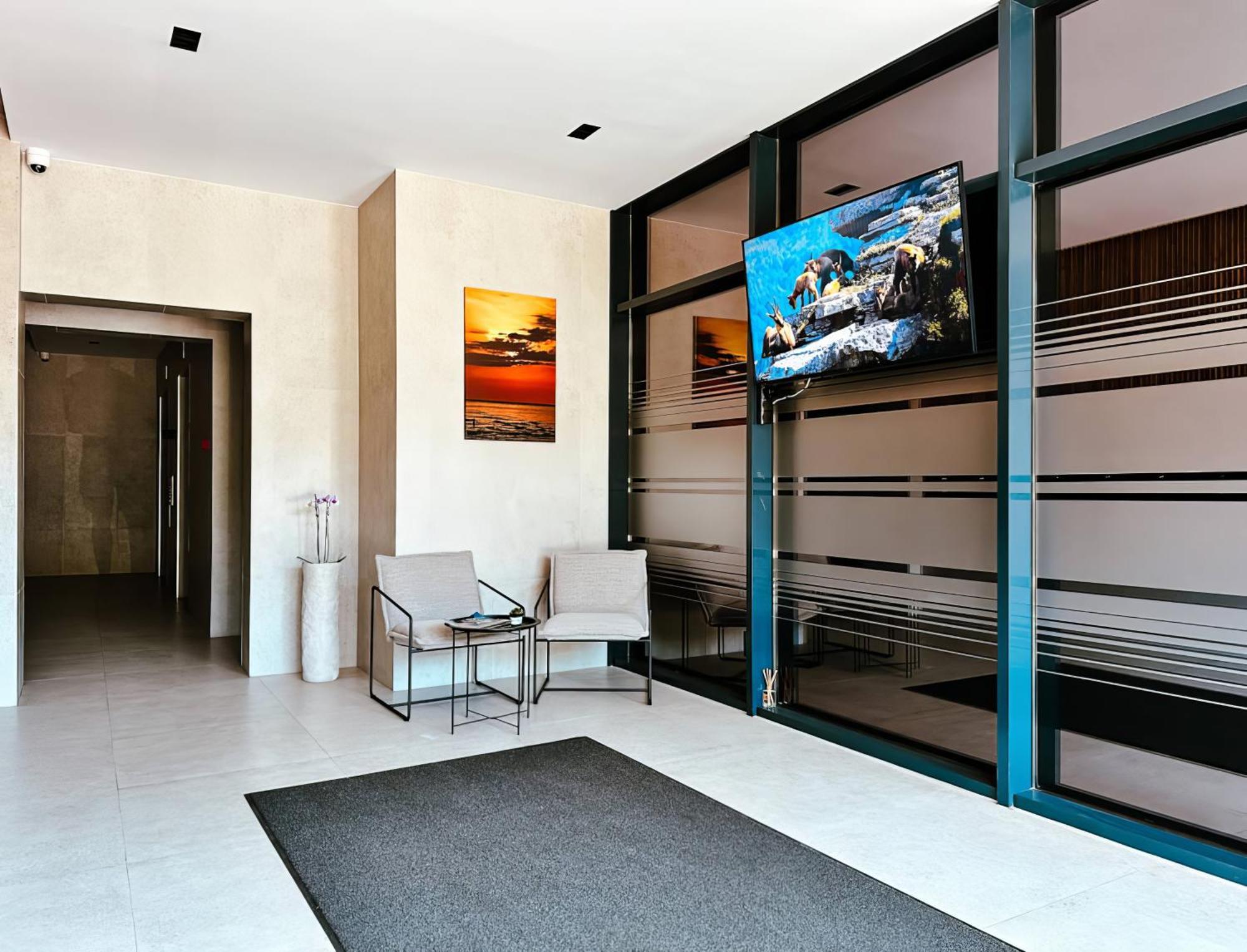 Center Pearl 2Br Wifi Easy-Check-In Διαμέρισμα Κλαϊπέντα Εξωτερικό φωτογραφία