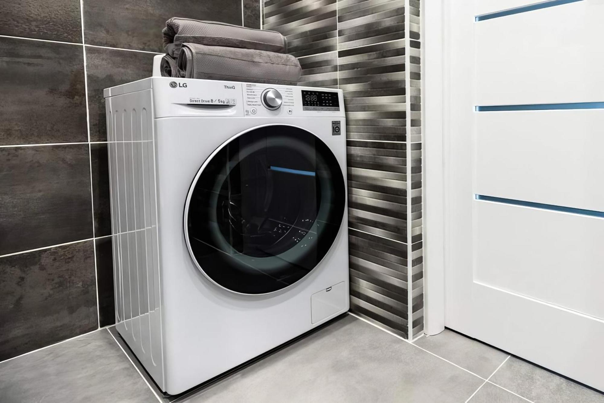 Center Pearl 2Br Wifi Easy-Check-In Διαμέρισμα Κλαϊπέντα Εξωτερικό φωτογραφία